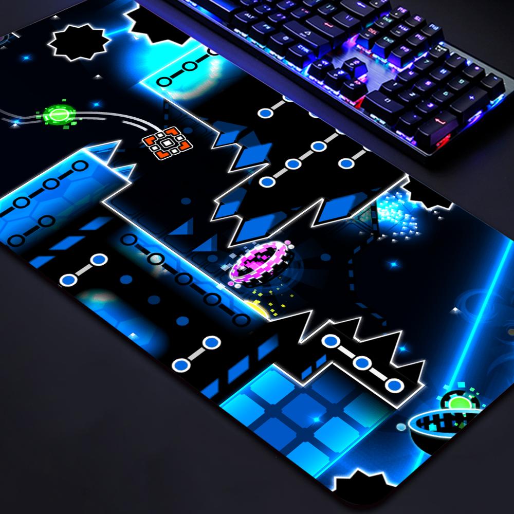 Kubb Game Yard - Mouse Pad Geometry Dash Gaming Desk